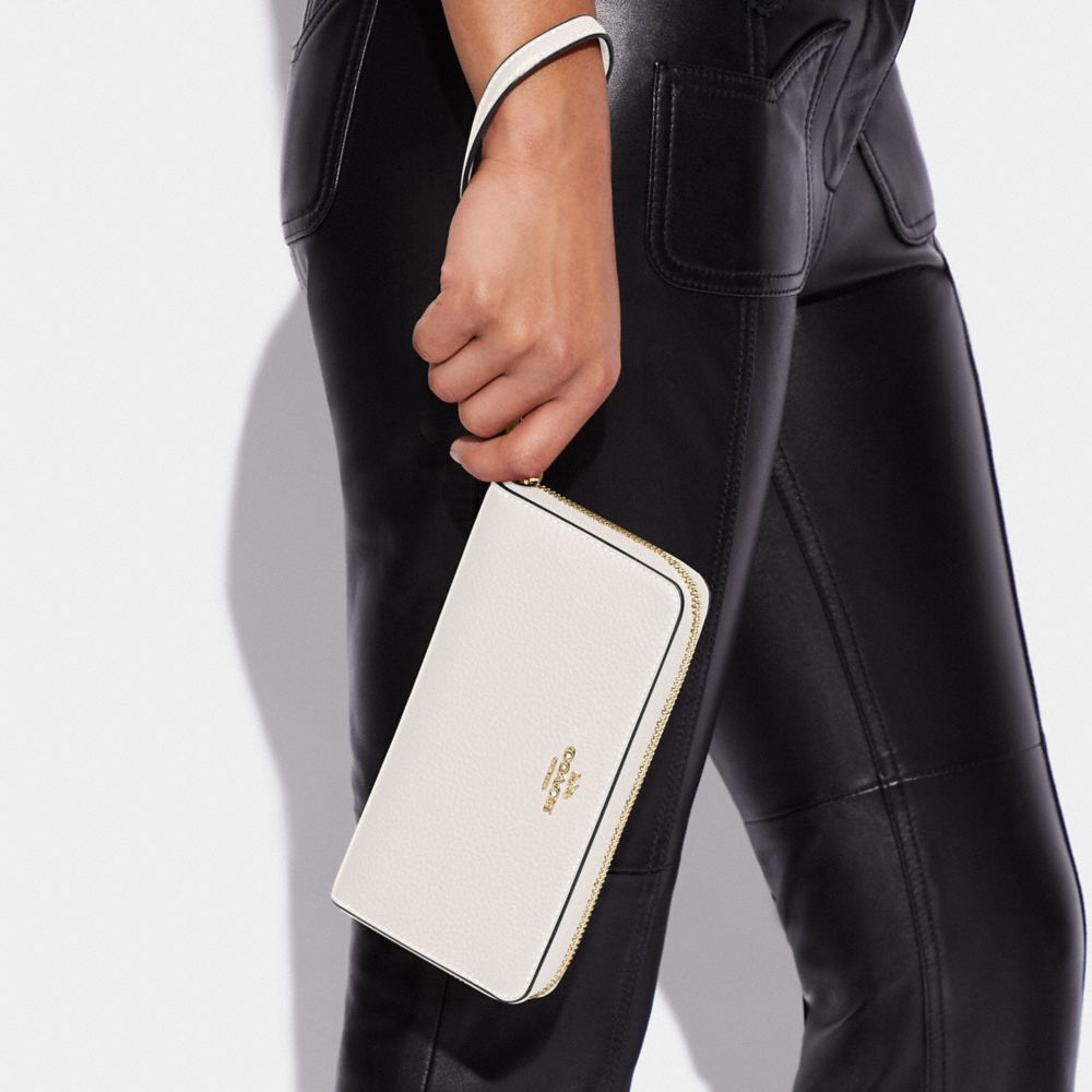 Coach Long Zip Around Wallet Gold Chalk